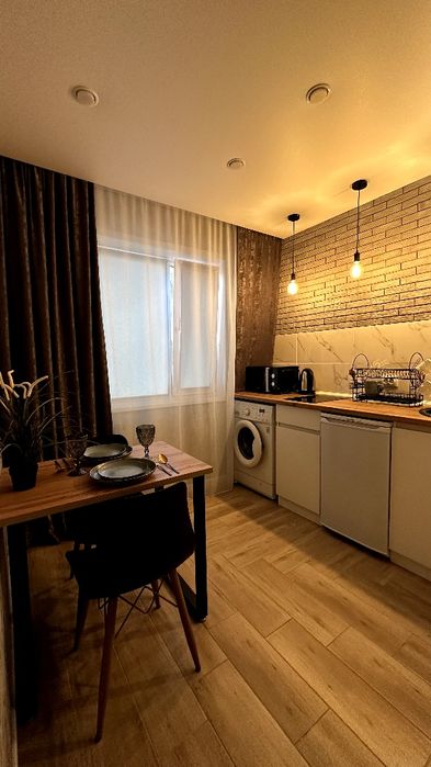 Назарбаева 6 «luxury design» Посуточно для двоих