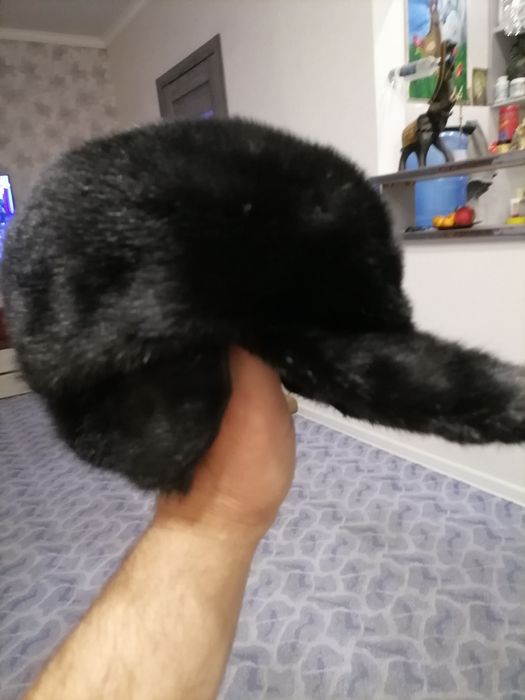 Продам норковую кепку