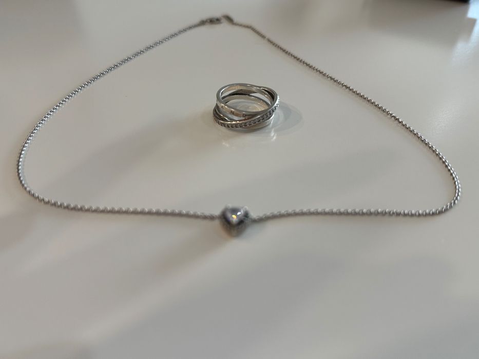 Пръстен и колие Pandora