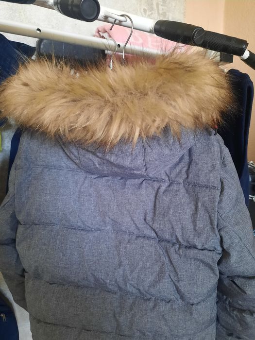 Пуховик на мальчика новый