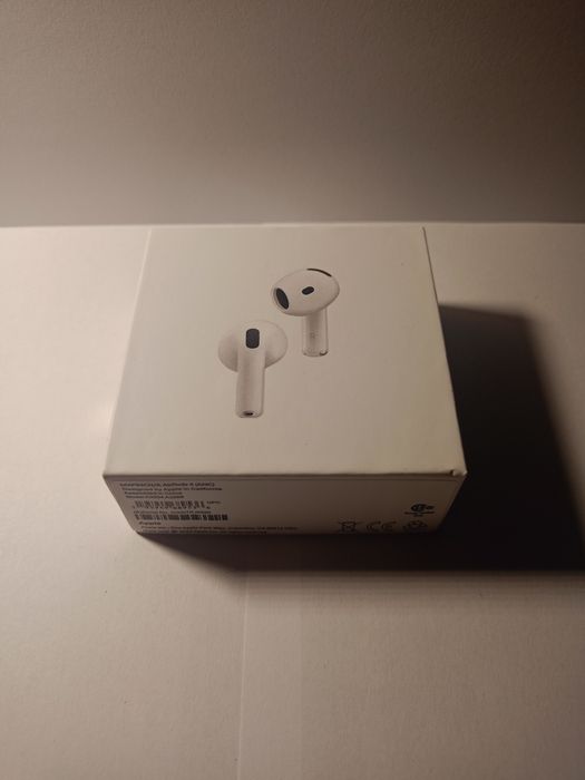 Apple. AirPods 4