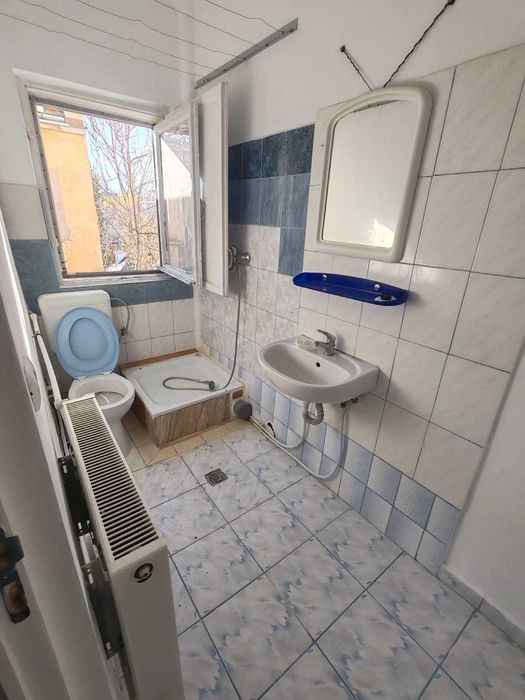 Proprietar vând apartament de 2 camere in zona Dorobanți București