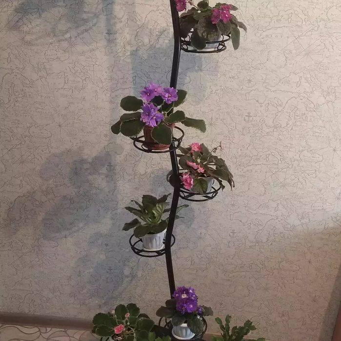 Подставка для цветов