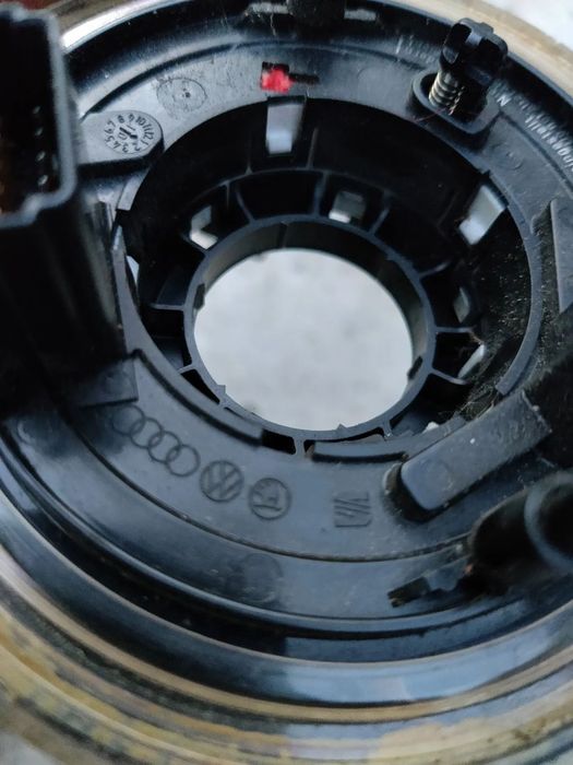 Spira Coloana cu comenzi volan Seat Exeo Audi A4 B6 B7 A6 Q7 4E0953541A / 07129J