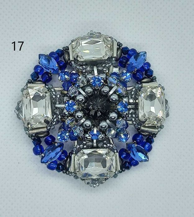 Ръчно изработени брошки за ценители на лукса