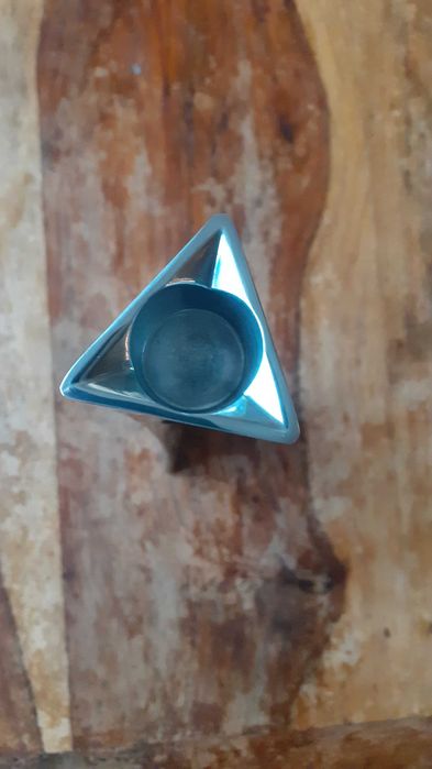 метален свещник антикварен, дизайнерски, стабилен масивен хром