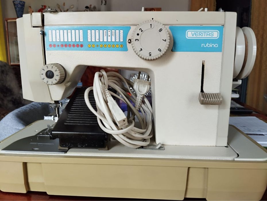 Швейная машинка.