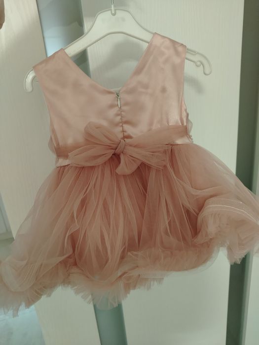 Бебешка рокля 9-12м + обувки