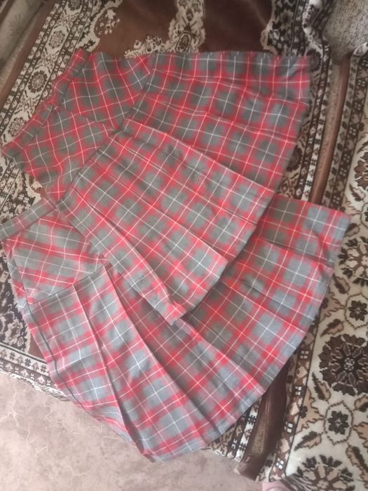 Юбочки школьные две штуки