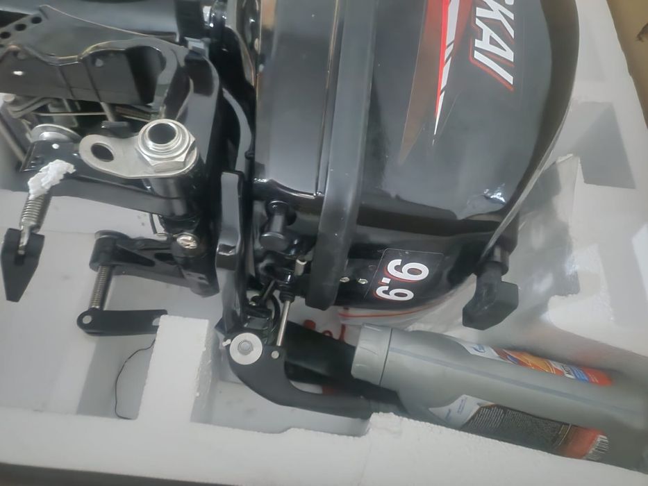 Мотор для лодки, новый