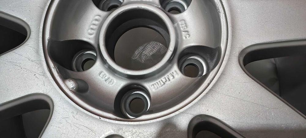 Резервна джанта колело Audi 17" 235/45 ZR 17