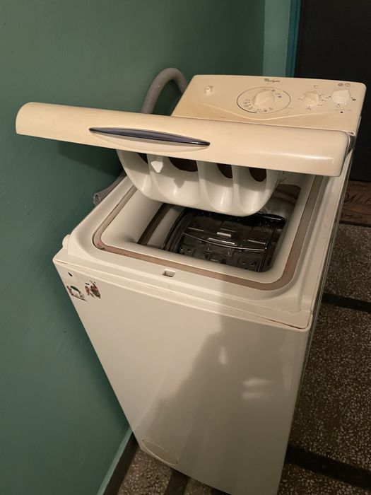 Пералня Whirlpool