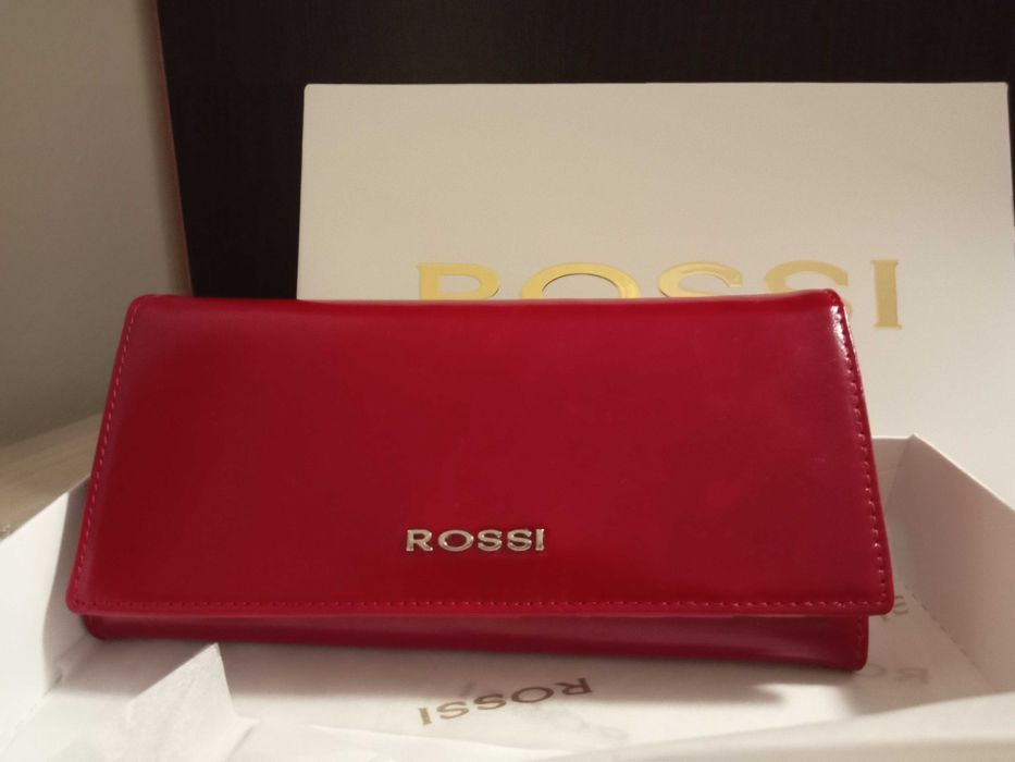 Дамски портфейли естествена кожа