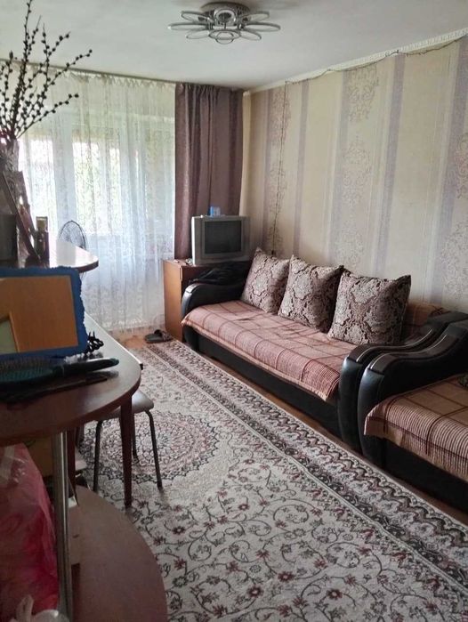 Продам 2 комн. квартиру район Северного