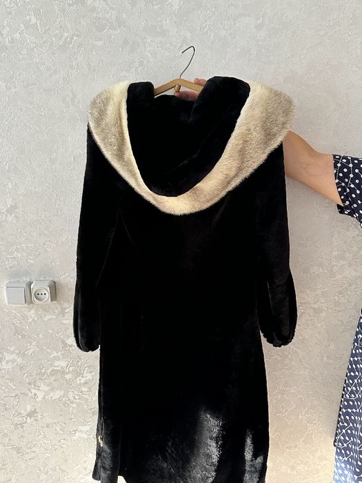 Продам шубу  в идеальном состоянии