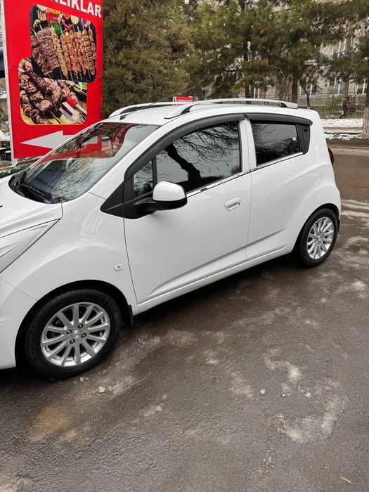 Продается Спарк  2018 г 86 пробег Машина в Идеальном Состоянии