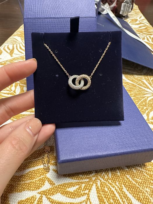 Swarovski колие