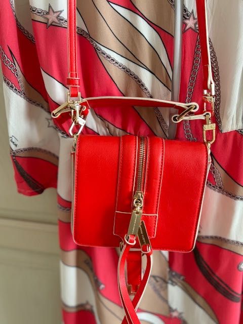 Elisabetha Franchi рокля, размер С и чанта на марката