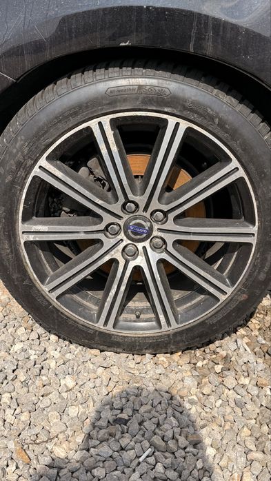 Volvo V60 plug-in hybrid на части