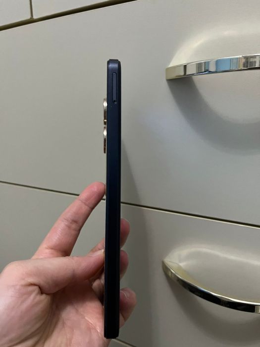 Продам срочно ZTE Nubia 256gb