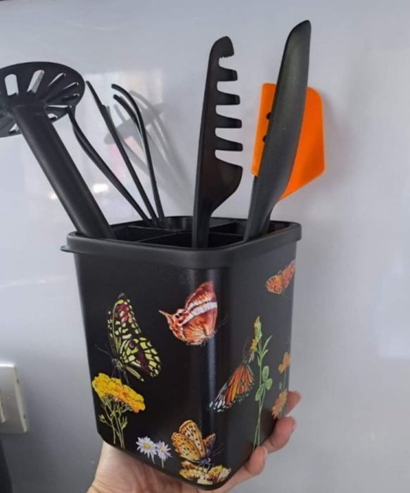 Прибори и др.Tupperware разпродачжба