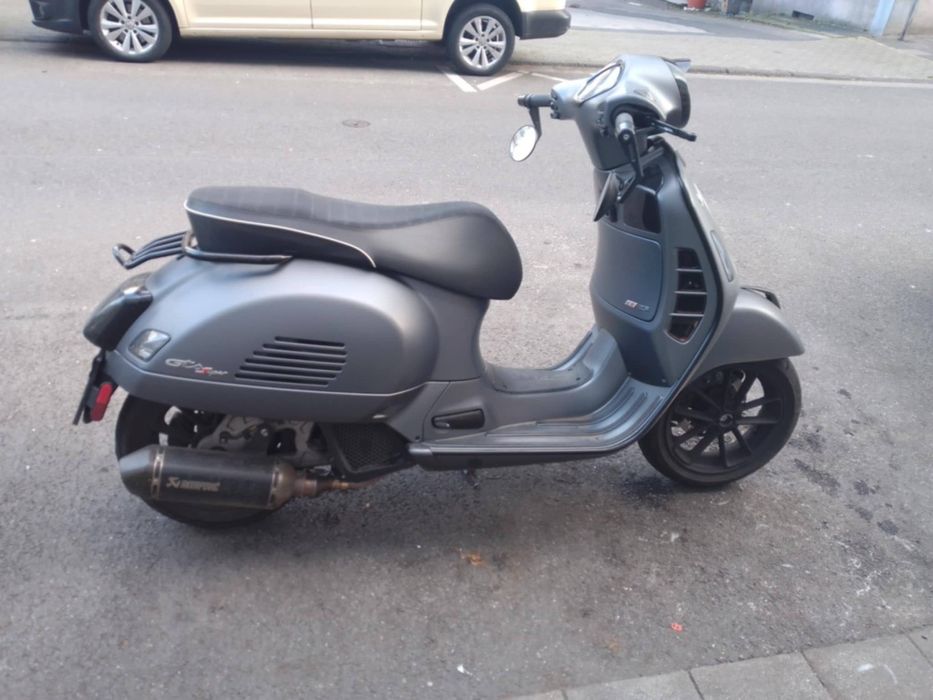 Vespa GTS – stare foarte bună, aspect premium FARA ACTE