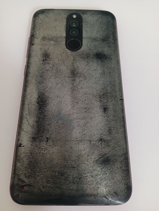 Продам Телефон РЕДМИ 8