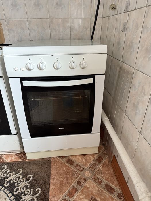 Продам газ плиту