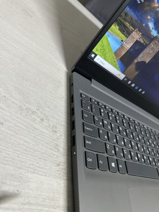 Lenovo IdeaPad 3 15IGL05