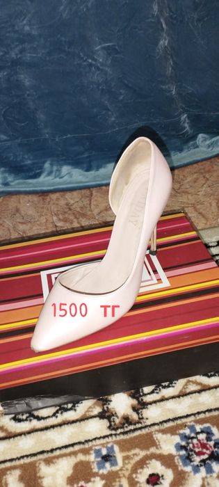 Продам туфли,бассаножки