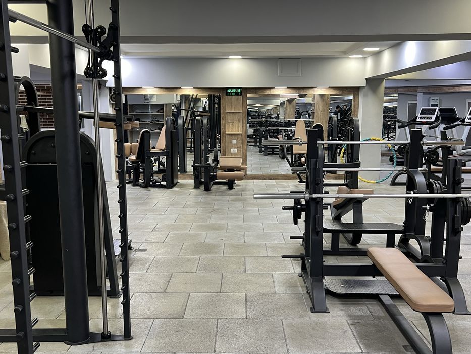 Спорт Зал сотилади