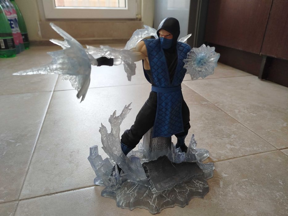 Статуетка Diamond Select Games: Mortal Kombat - Sub-Zero