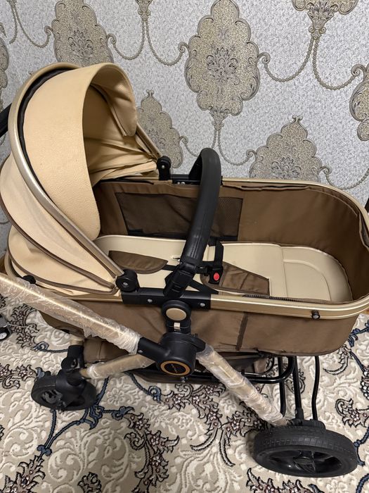 Kolyaska holati yangi sotiladi