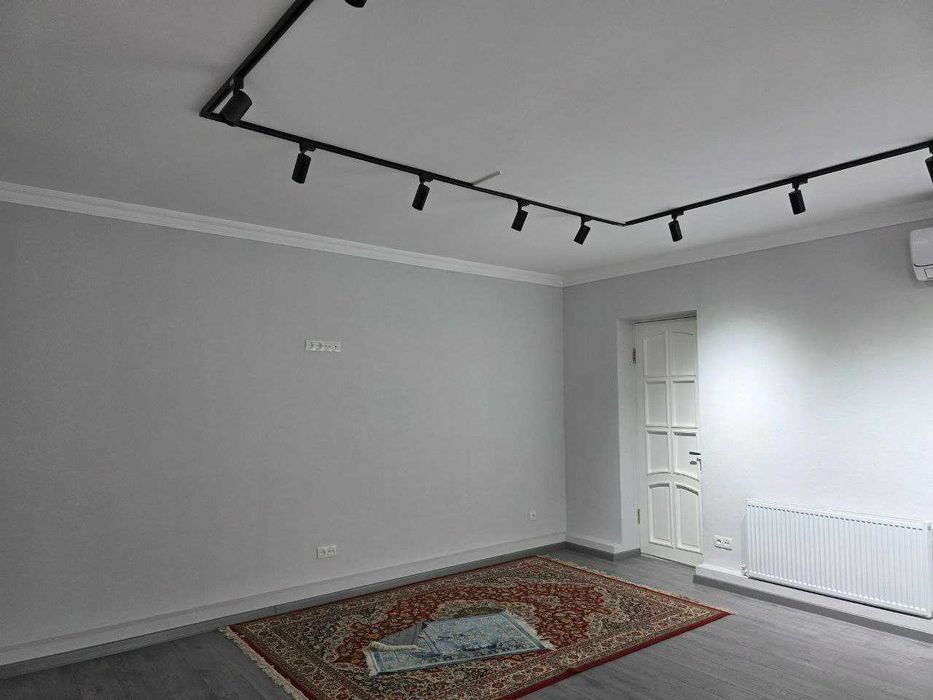 Продам участок 10 соток в Мирзо-Улугбекском районе.Гостиница Саёхат