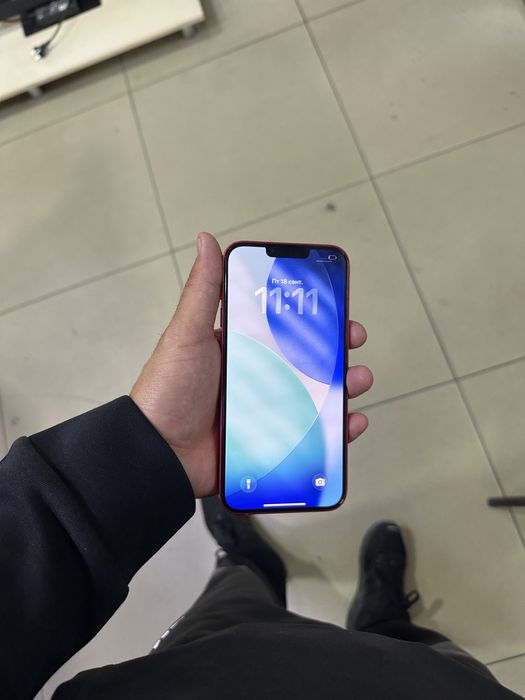 Продам iphone 14 plus 128гб