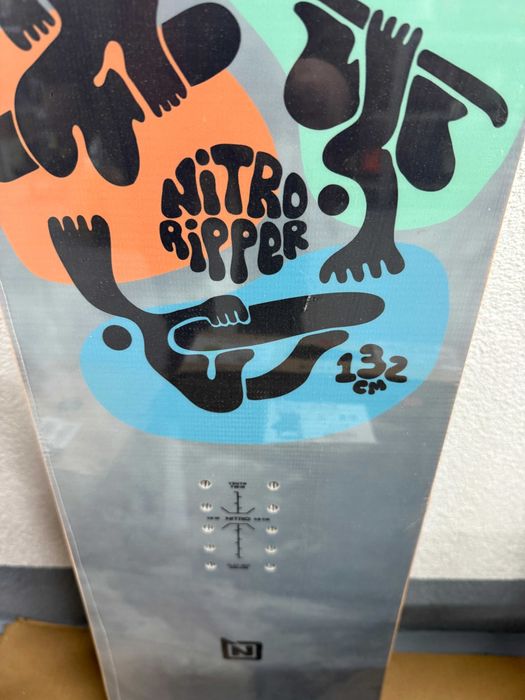 placa noua snowboard nitro ripper L137 si 132cm