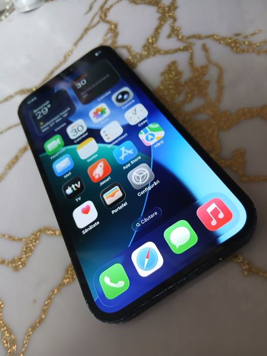 Iphone 12 128 baterie noua  si displey