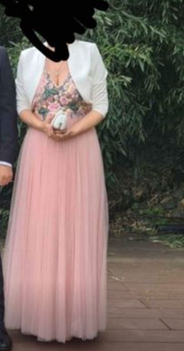 Vând Rochie eleganta Pronovias