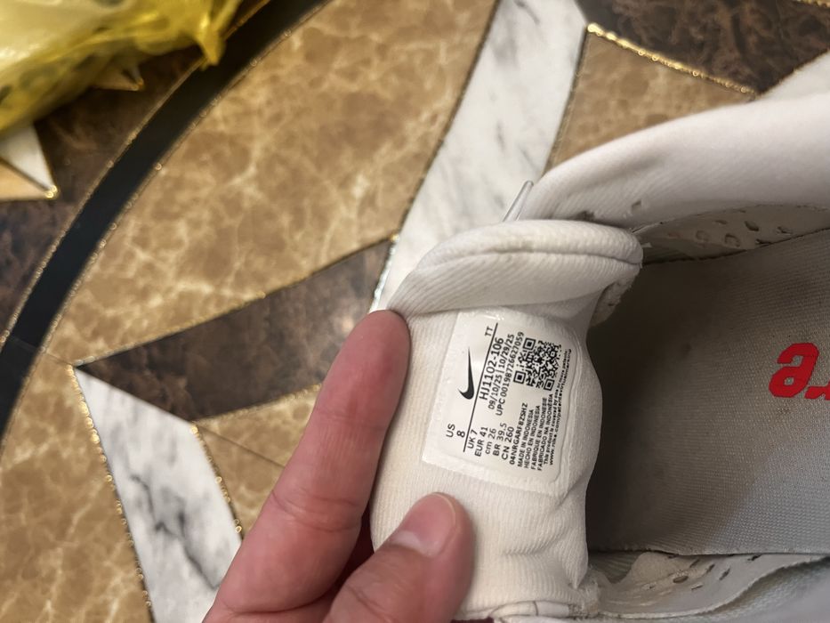 Крассовки Nike оригинал