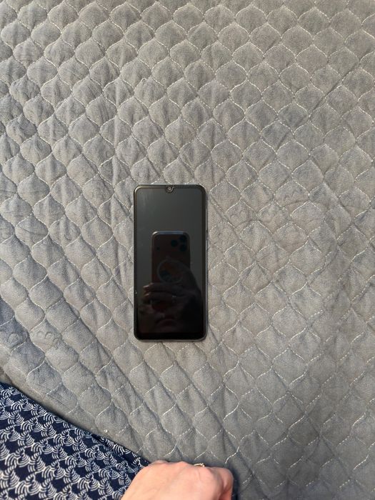 Продам телефон Samsung