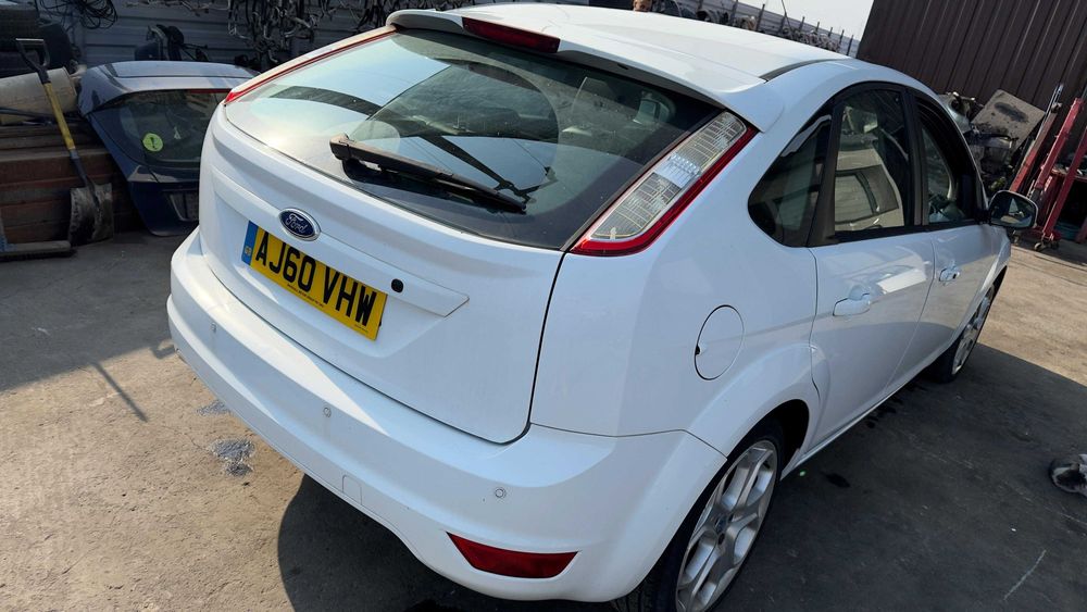 Fata completa/Piese Ford Focus 2 Facelift 2.0 TDCI POWERSHIFT