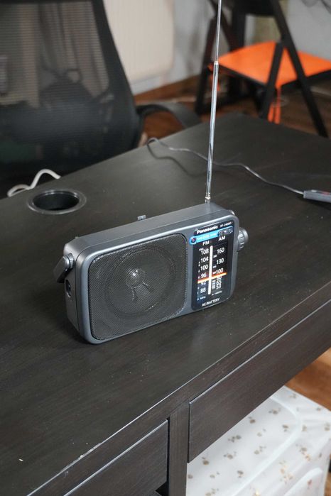 Radio portabil Panasonic RF-2400DEG-K, FM/AM, Negru