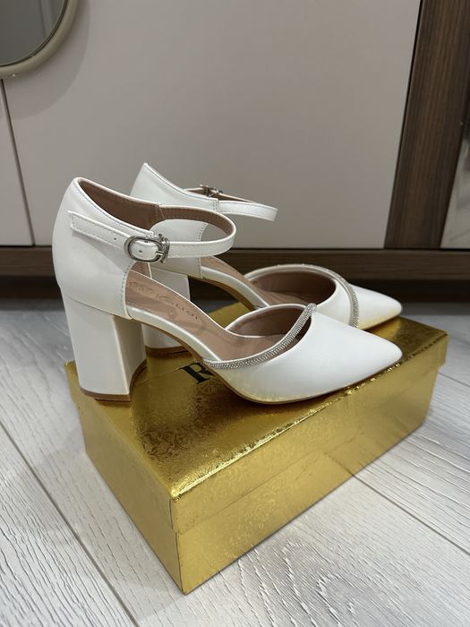 Продам туфли в идеальном состоянии