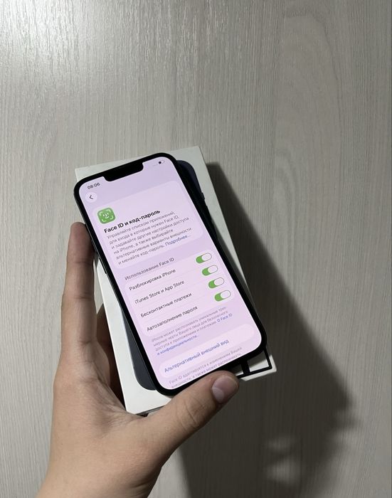 Айфон 13 128гб.