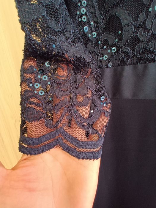 Нова официална рокля Swing