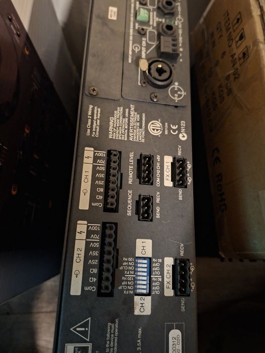 Amplificator comercial Bose 2150 professional