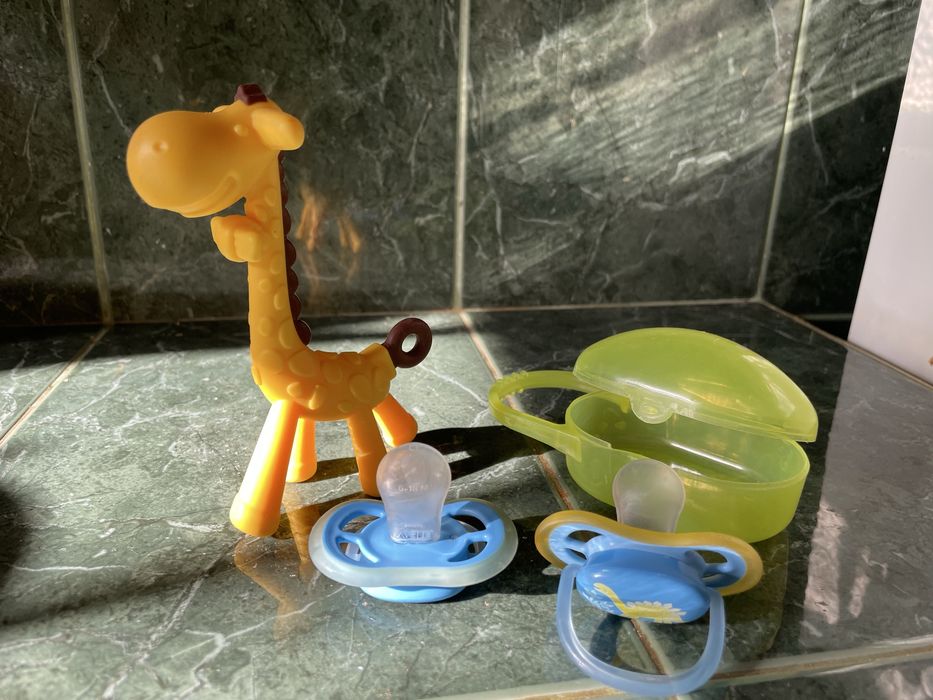 Стерилизатор и помпа за кърма за новородено комплект