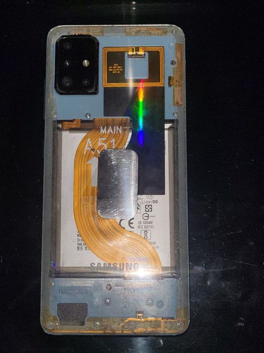 Vând samsung a51