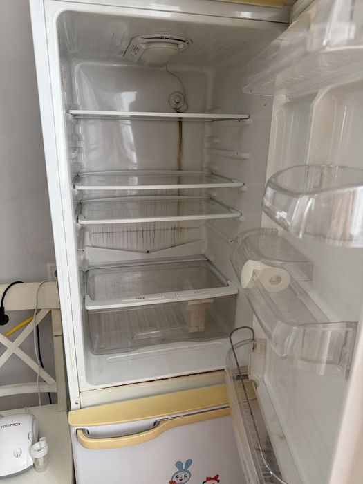 Продам холодильник