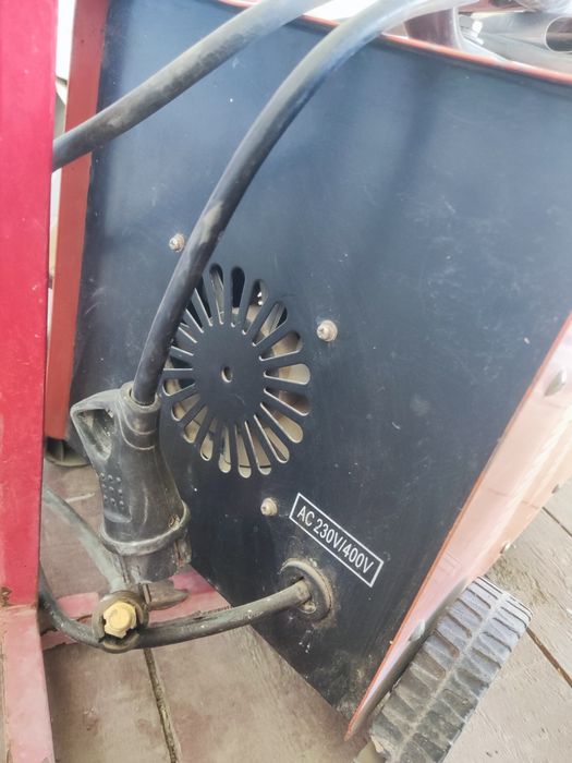 Сварочный аппарат  230/400V